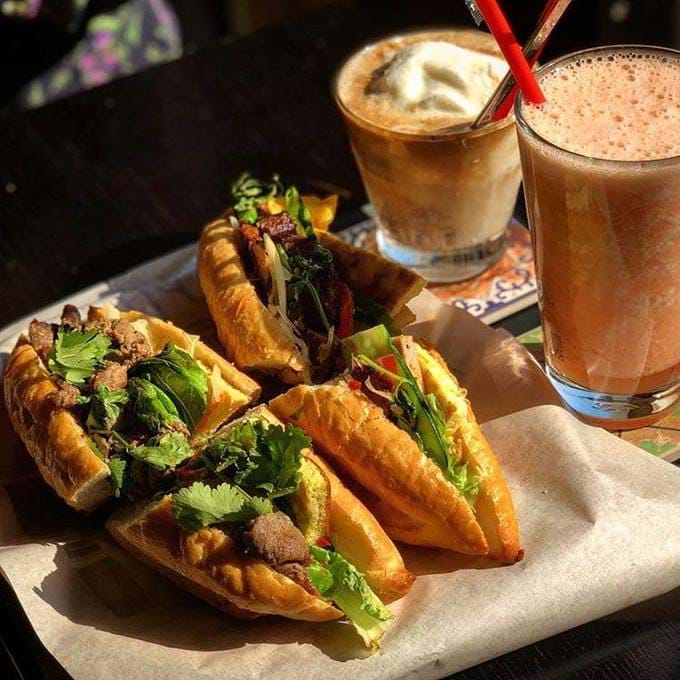 banh mi calories